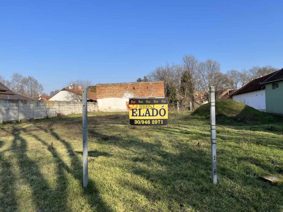 eladó  Építési telek, Békéscsaba