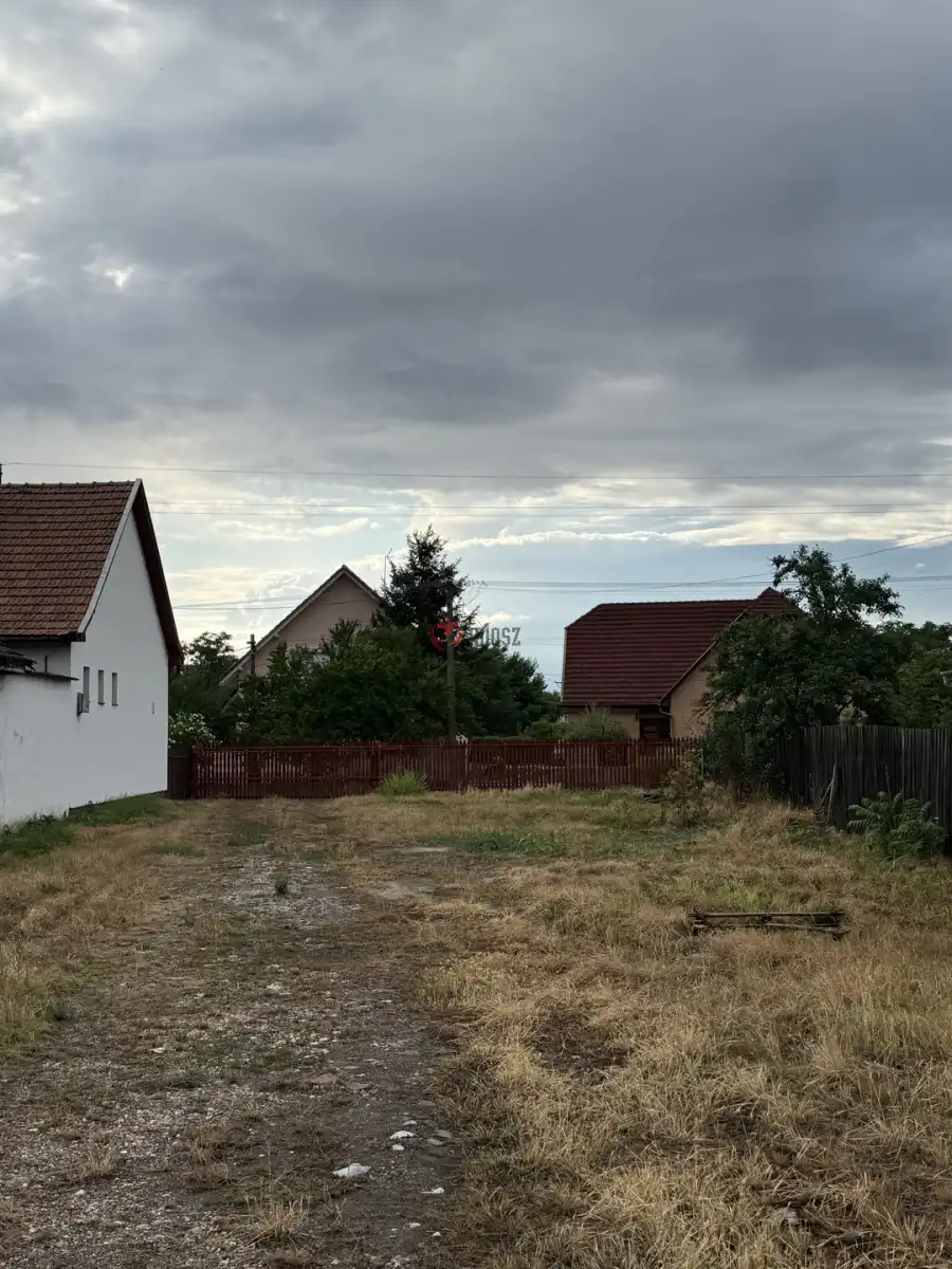eladó  Építési telek, Kaba