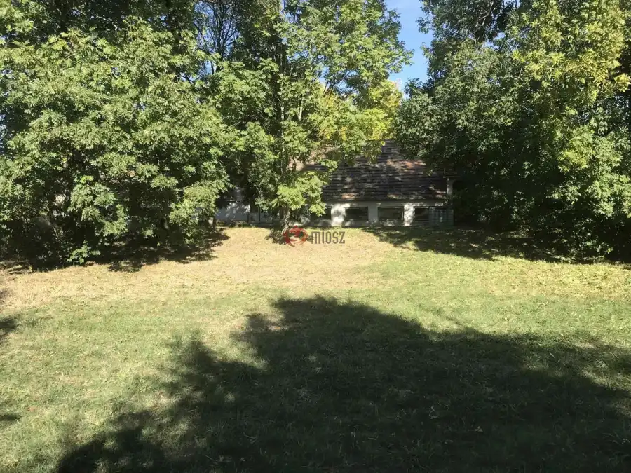 eladó  Építési telek, Komárom