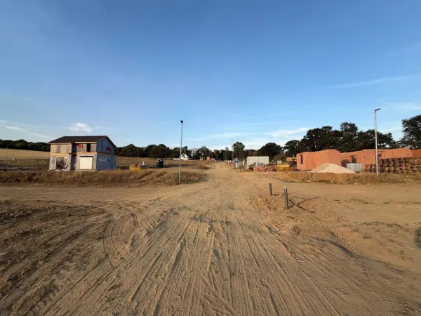 Eladó Építési telek, Üröm 845 m² 87 M Ft
