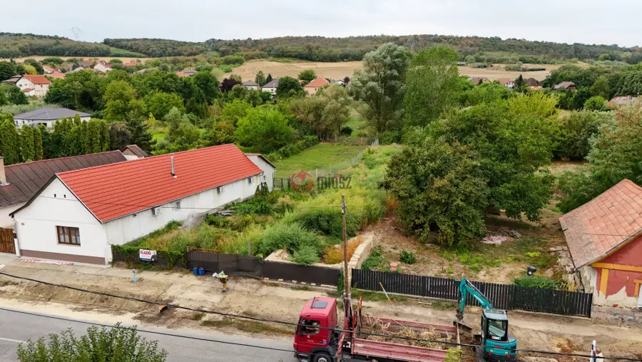 eladó  Építési telek, Vácduka
