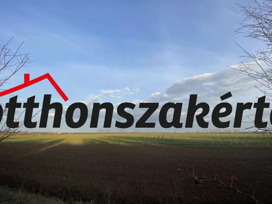 eladó  Építési telek, Valkó