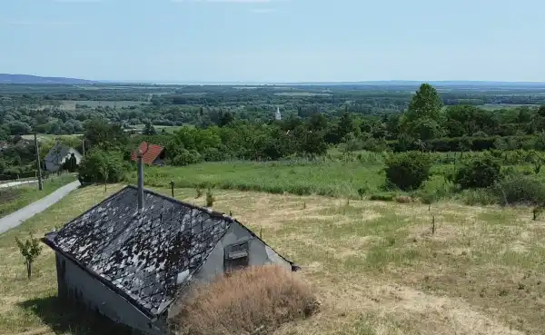 Eladó Gyümölcsös, Alsópáhok 3248 m² 23.5 M Ft