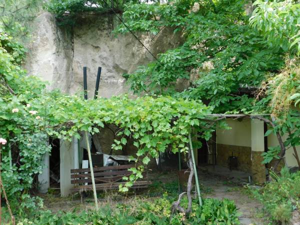eladó  Gyümölcsös, Eger