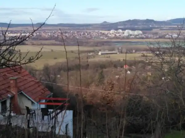 Eladó Szőlős, Tapolca 2784 m² 32 M Ft
