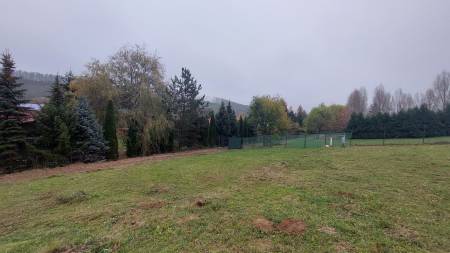 eladó telek, Nőtincs