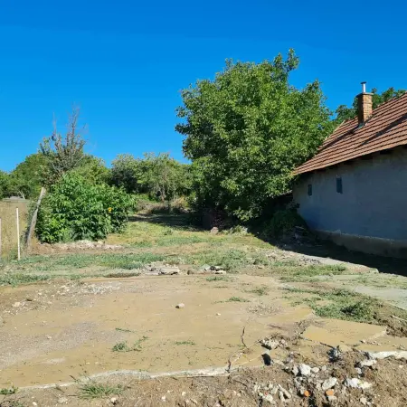 Eladó telek, Rózsaszentmárton 880 m² 4.5 M Ft