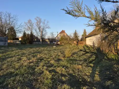 Eladó telek, Sarud 1439 m² 10.9 M Ft