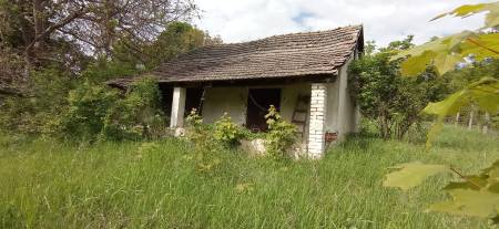 eladó telek, Vác