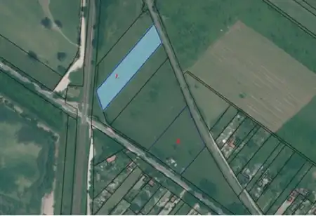 Eladó telek, Vác 13000 m² 149 M Ft