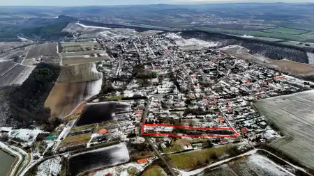 eladó telek, Vácduka