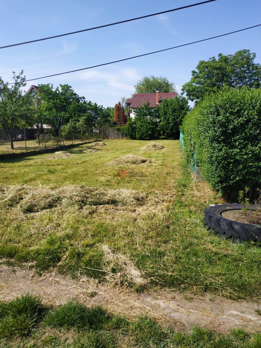 eladó  Üdülő, Tóalmás